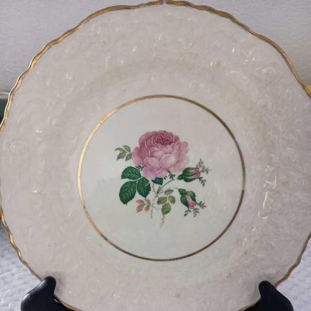 Pope Gosser Vintage Rose Point 10" Plate